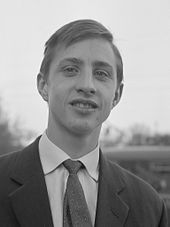 Cruyff in October 1965 Johan Cruijff (1965).jpg