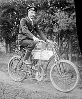 Muž na motorovém kole, Mt Buffalo