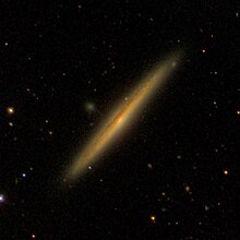 NGC 5981 — спирална галаксија во соѕвездието Змеј