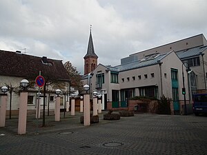 Das Zentrum mit Rathaus und Nikolauskirche