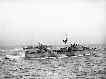 The Royal Navy during the Second World War A7449.jpg
