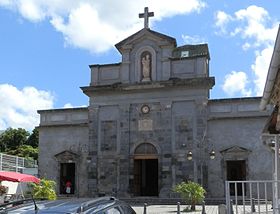 Façade de l'église Notre-Dame-du-Mont-Carmel.