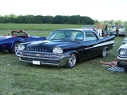 Una Chrysler Saratoga del 1958