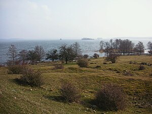 Utsikt med Björkö i bakgrunden t.h.