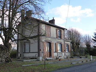 Ancienne gare de Fontaine-Simon.
