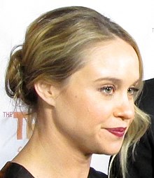 Becca Tobin vuonna 2013.