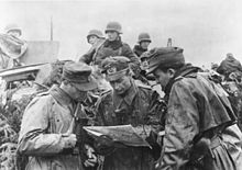 German field commanders plan the advance Bundesarchiv Bild 183-J28477, Ardennenoffensive, Lagebesprechnung.jpg