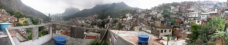 Panorama da favela da Rocinha, no Rio de Janeiro.