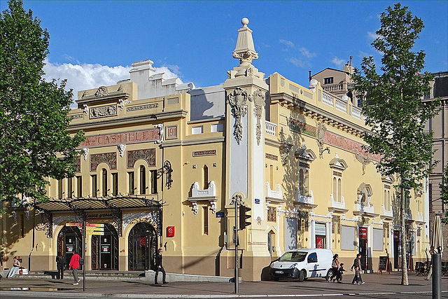 Description de l'image Le cinéma art nouveau "le Castillet" (Perpignan) (8846519405).jpg.