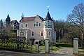 Land- und Atelierhaus sowie umgebender Garten