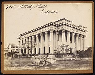 Metcalfe Hall toimi Imperial Libraryn kirjastorakennuksena 1900-luvulla, ennen Intian itsenäistymistä. Nyttemmin siellä on Intian kansalliskirjaston lukusali.