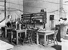 The laboratory of Rutherford, early 20th century Sir Ernest Rutherfords laboratory, early 20th century. (9660575343).jpg