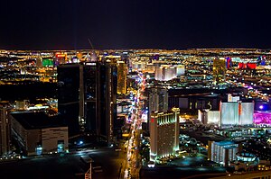 English: Las Vegas Strip from Stratosphere tower
