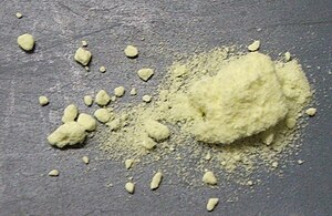 English: Sulfur powder