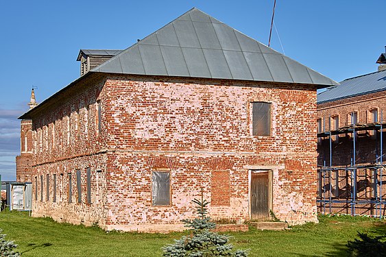 307. Северный братский корпус Богородице-Рождественского Бобренева монастыря, Старое Бобренево, Московская область. Автор — Kapustin R