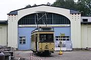 Tw 5964 vor dem ehemaligen Betriebshof der Heiligenseer Straßenbahn, 2008