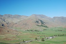 File:Bow Fell Great Langdale.jpg (Bow Fell from Great Langdale)