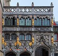 Entrada a la Basílica de la Santa Sangre de Brujas, también situada en el Burg. Se denomina De Steegheere (Lancelot Blondeel,[13]​ 1529-1533, reconstruida en 1832).