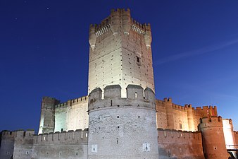 Ночная подсветка крепости