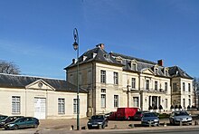 Orangerie et façade antérieure