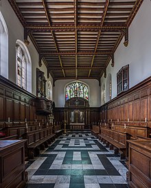 The chapel, with a viewing window from the Master's Lodge Christ's College Chapel, Cambridge, UK - Diliff.jpg