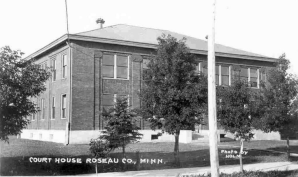 Roseau County Courthouse (1914)