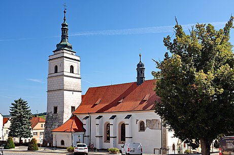 Église Saints-Pierre-et-Paul.