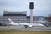 エアバスA350-900（革新のシルバー）