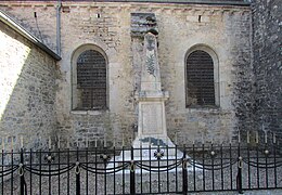 Le monument aux morts.