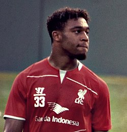 Liverpool FC warm-up before the game vs Roma 2014 (3, cropped).jpg