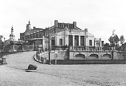 Введенский народный дом (архитектор И. А. Иванов-Шиц, 1904), стоял на месте нынешнего ТКЗ «Дворец на Яузе»