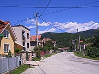 Pača, centrum