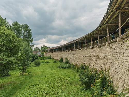 147. Стены Порховской крепости, Порхов, Псковская область Автор — A.Savin