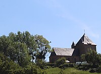 Vue de l'église depuis l'ancienne gare.