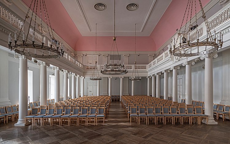 Аула (актовый зал) в главном корпусе Тартуского университета