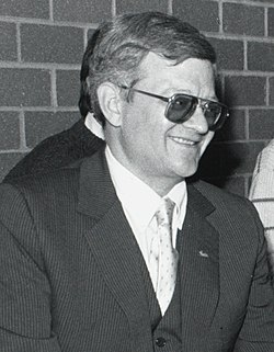 Tom Clancy vuonna 1989