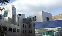Gmach Advanced Technologies Laboratory, projektu Franka Gehry’ego