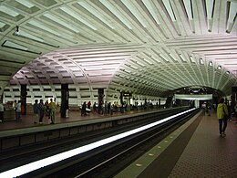 Metro Center station on the Washington Metro WMATA metro center crossvault.jpg