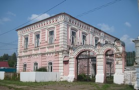 Maison en pierre Kirova, 16.