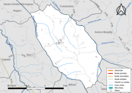 Carte en couleur présentant le réseau hydrographique de la commune