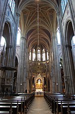 Interior de la iglesia votiva