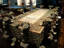Tempat ritual Dinasti Zhou Barat yang terbuat dari perunggu ditemukan di Xichuan, saat ini menjadi koleksi Museum Henan