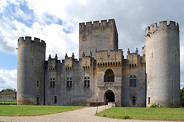 Château de Roquetaillade.