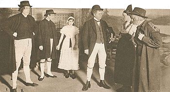 Paul Hallström (längst till vänster, markerad med X) i pjäsen Bock Anders Ersson och hans pojke på Folkteatern i Stockholm, hösten 1916.