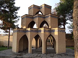 Kašefijev mauzolej u Sabzevaru