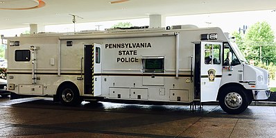 Мобильный командный центр полиции штата Пенсильвания.jpg