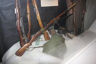 擲弾筒と擲弾用照準器を装着したM1891/30小銃。