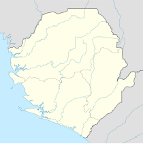 Luigin kansainvälinen lentoasema sijaitsee Freetown kaupungin pohjoispuolella