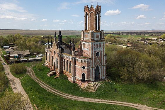 Заброшенная католическая церковь в Каменке, Саратовская область Автор — Ted.ns