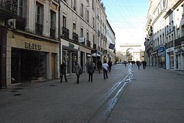 La rue de la Liberté, piétonne depuis mai 2013.